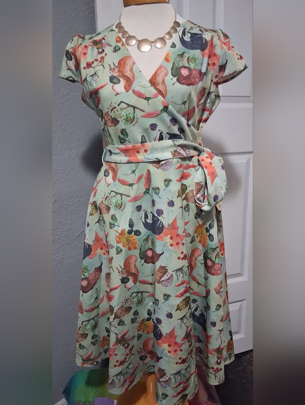 Lindy Bop Dawn Woodland Fairy Print Swing Dress. - Picture 2 of 12